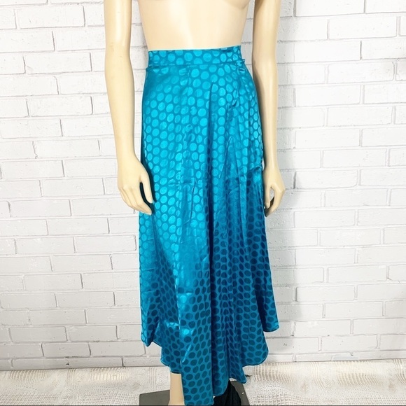 Missguided asymmetric midi skirt in teal polka dot - Picture 2 of 8